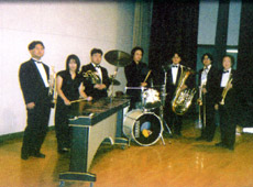 �u���X�o���h�o����